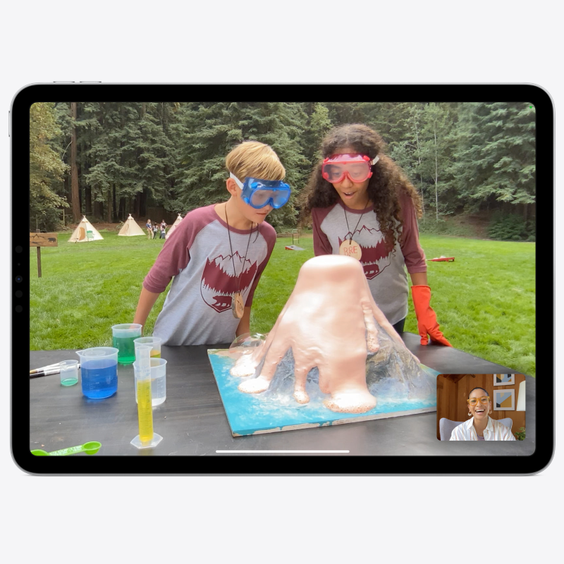 Apple iPad Pro 12.9 inches (2020) - 4th Generation - WIFI - Image 4